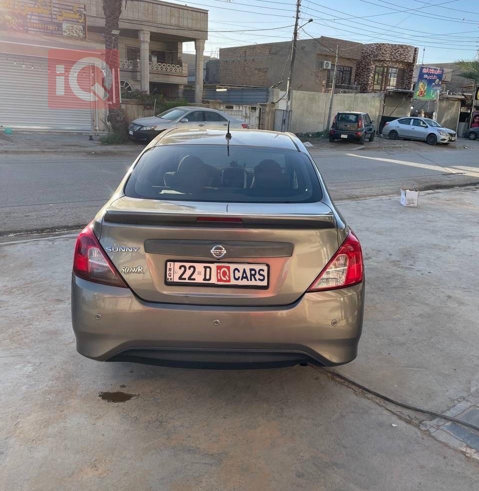 نيسان صني